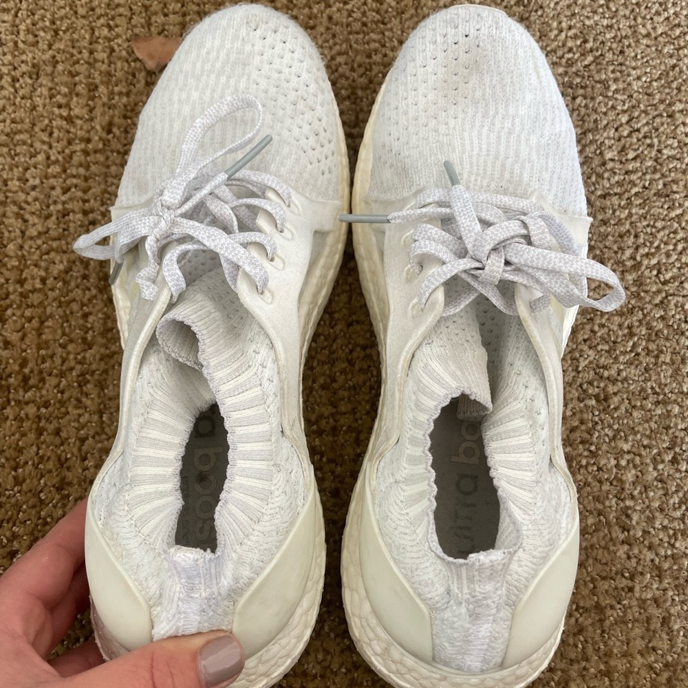 Adidas Boost Womens Size 8